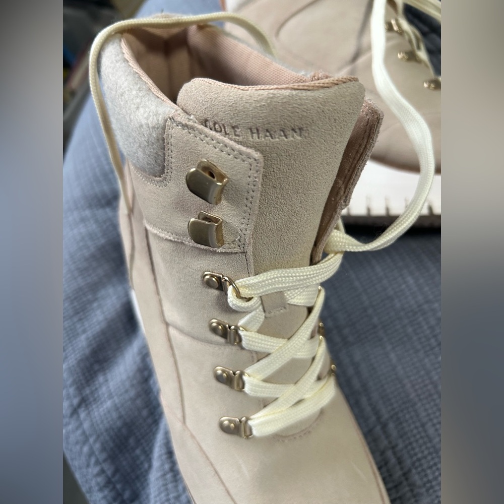 Cole Haan ZERØGRAND City Wedge Hiker Boots – Light Sesame – Size 9.5 – New - Picture 15 of 16